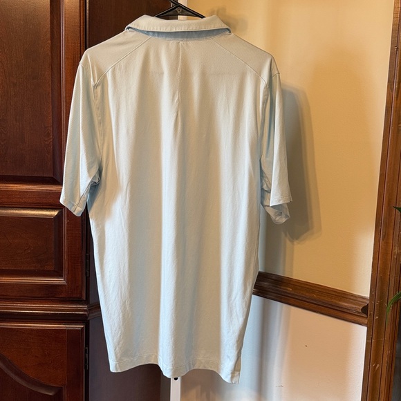 Men’s Lululemon Snap Front Logo Performance Polo Shirt Sz Medium Powder Blue - Picture 3 of 4
